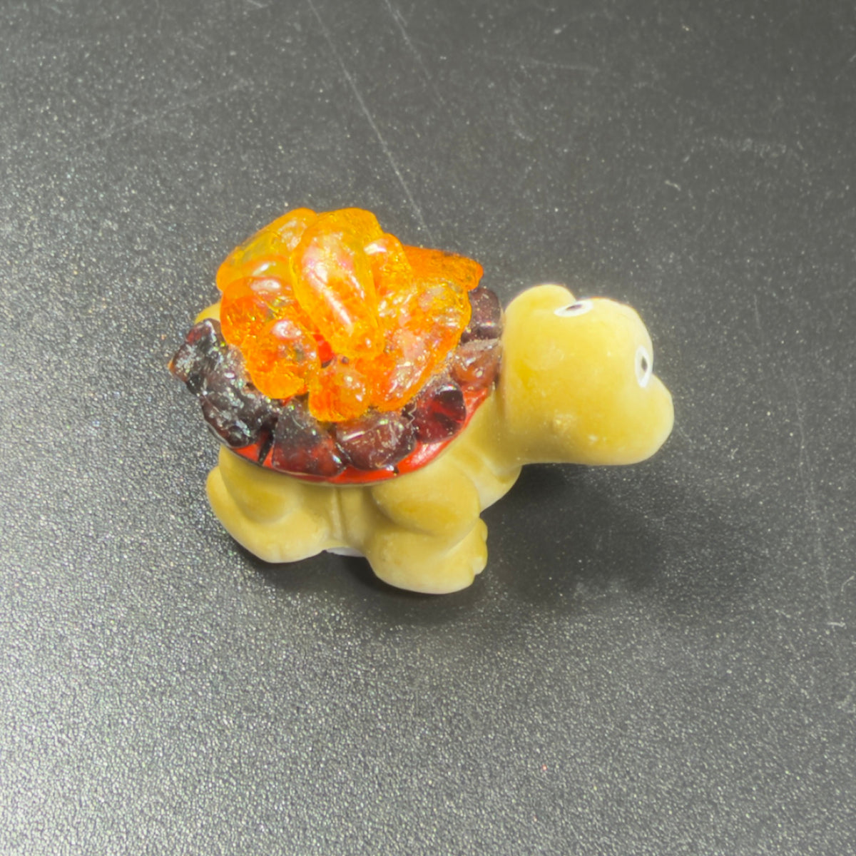 Baltic amber mini turtle figurine, top and side view showing the hand-set amber shell — handmade in Brooklyn by KIZIMA®
