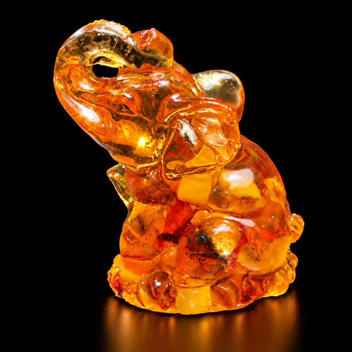 KIZIMA 11ELEPHANT01Q36-4-3-5 enlarged black background studio photo v2