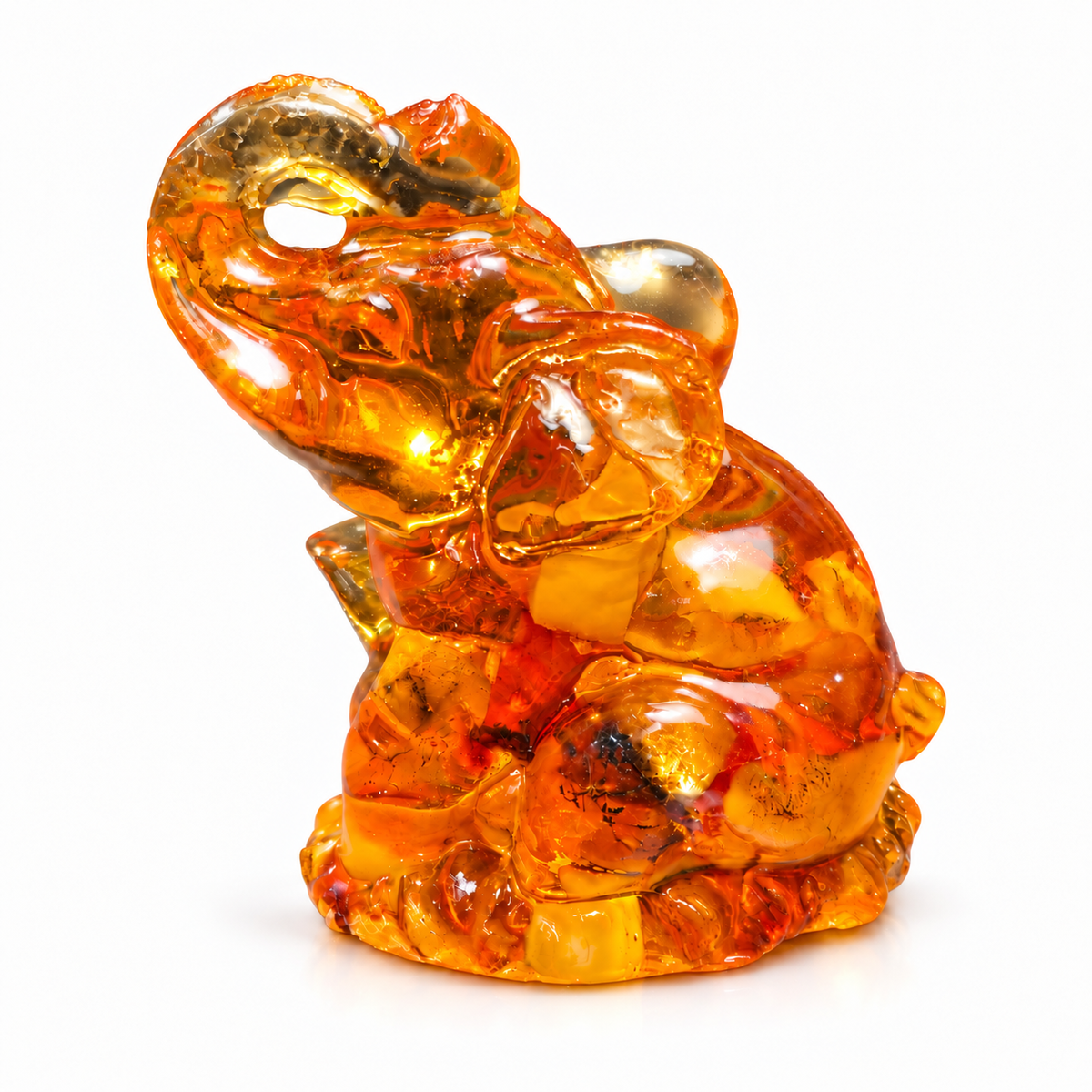 KIZIMA 11ELEPHANT01Q36-4-3-5 enlarged white background studio photo v2