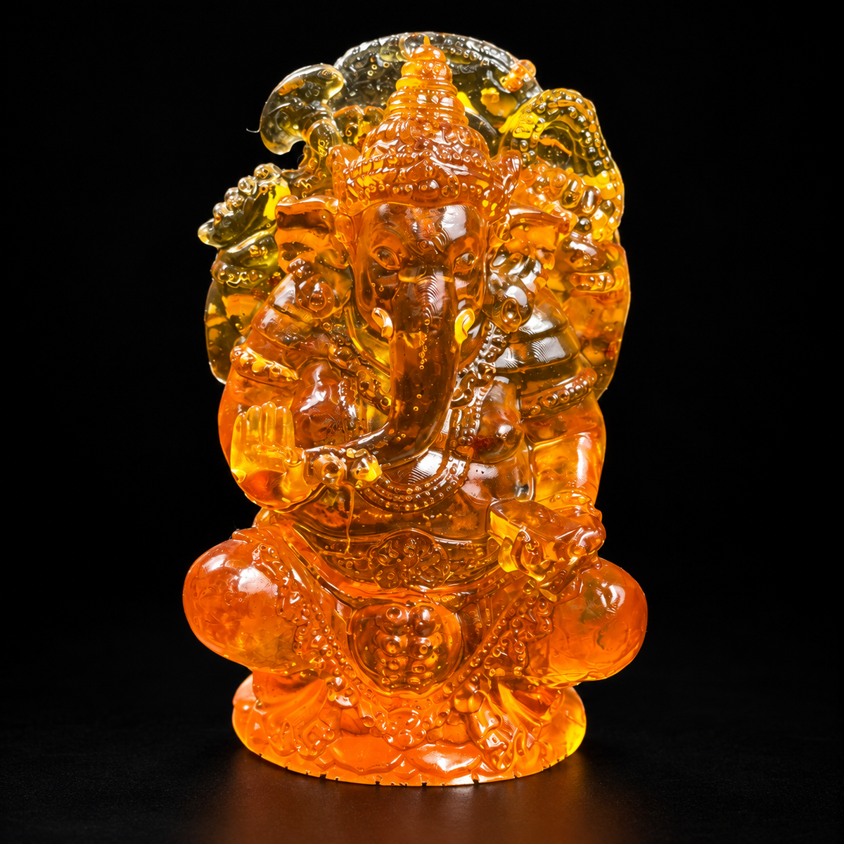 KIZIMA 11ELEPHANT06Q110-5-5-8 enlarged black background studio photo v2