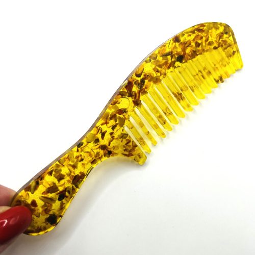 Baltic amber hair comb, handmade by KIZIMA New York
