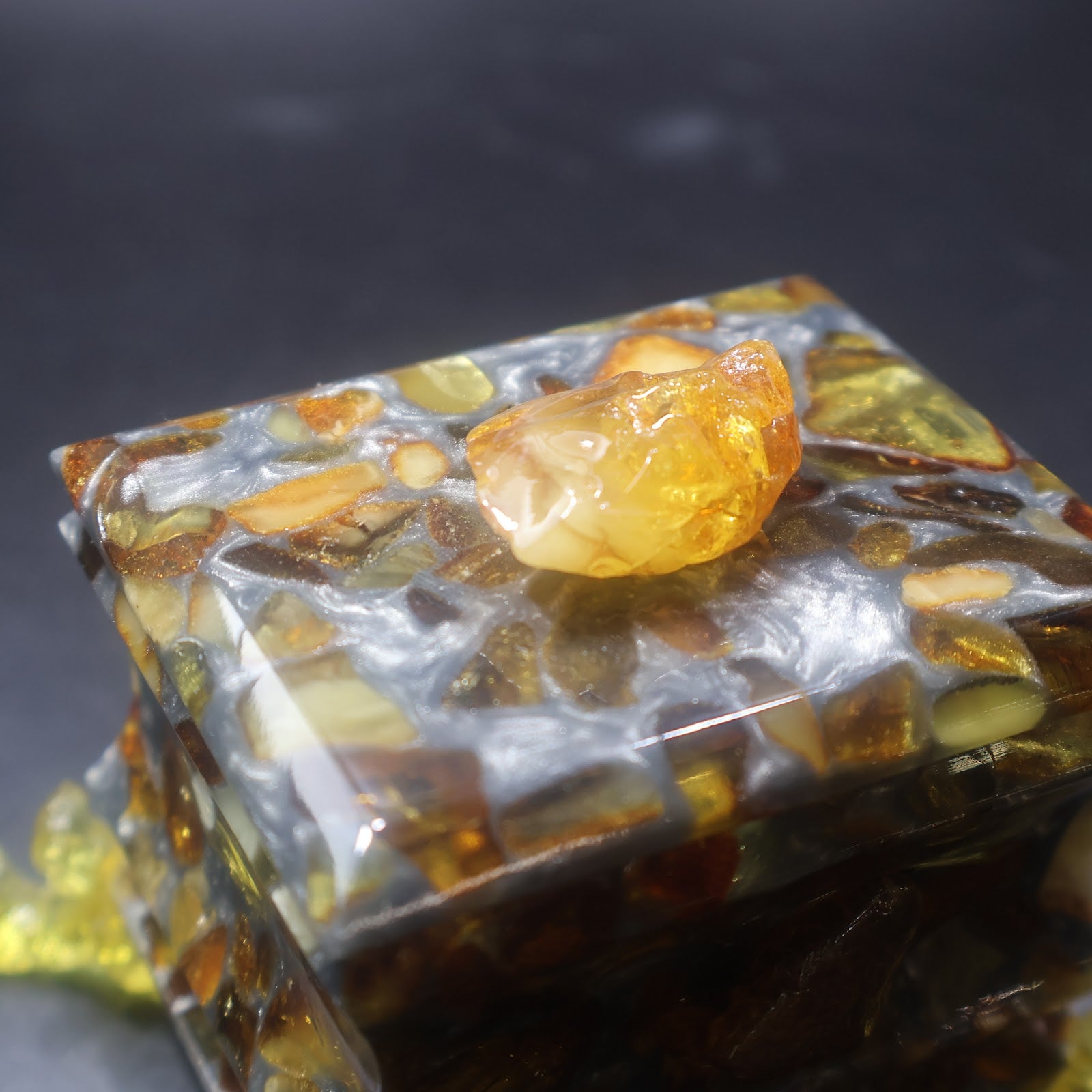 Handmade Baltic amber jewelry box by KIZIMA — natural amber treasure box, Made in USA (Box 2)