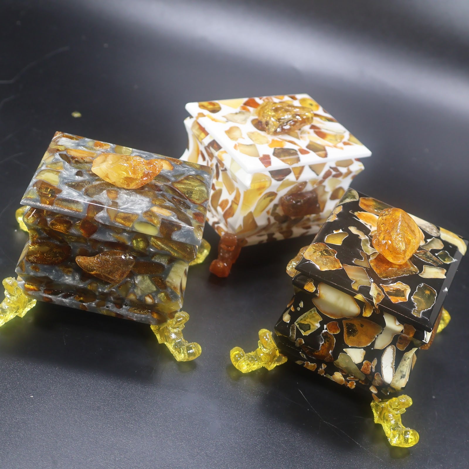 KIZIMA Baltic amber jewelry box handcrafted in New York — luxury natural amber gift