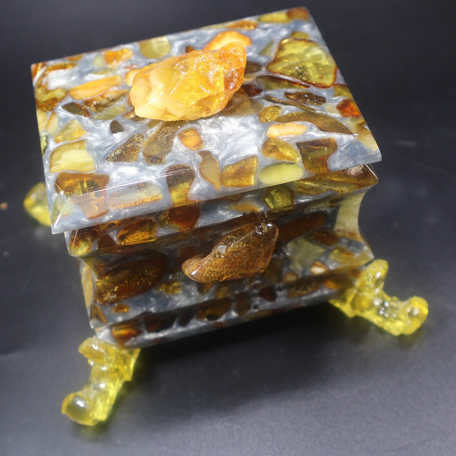 KIZIMA natural amber keepsake box — handmade Baltic amber jewelry storage, Made in USA (Box 2)