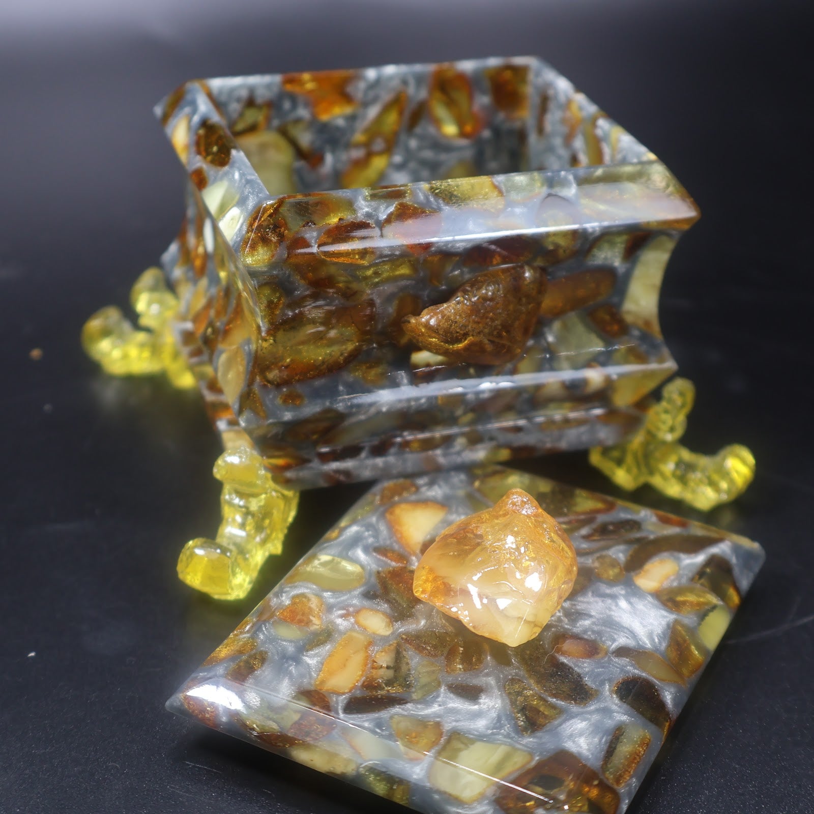Made in USA handmade Baltic amber jewelry box by KIZIMA — natural amber keepsake box (Box 2)