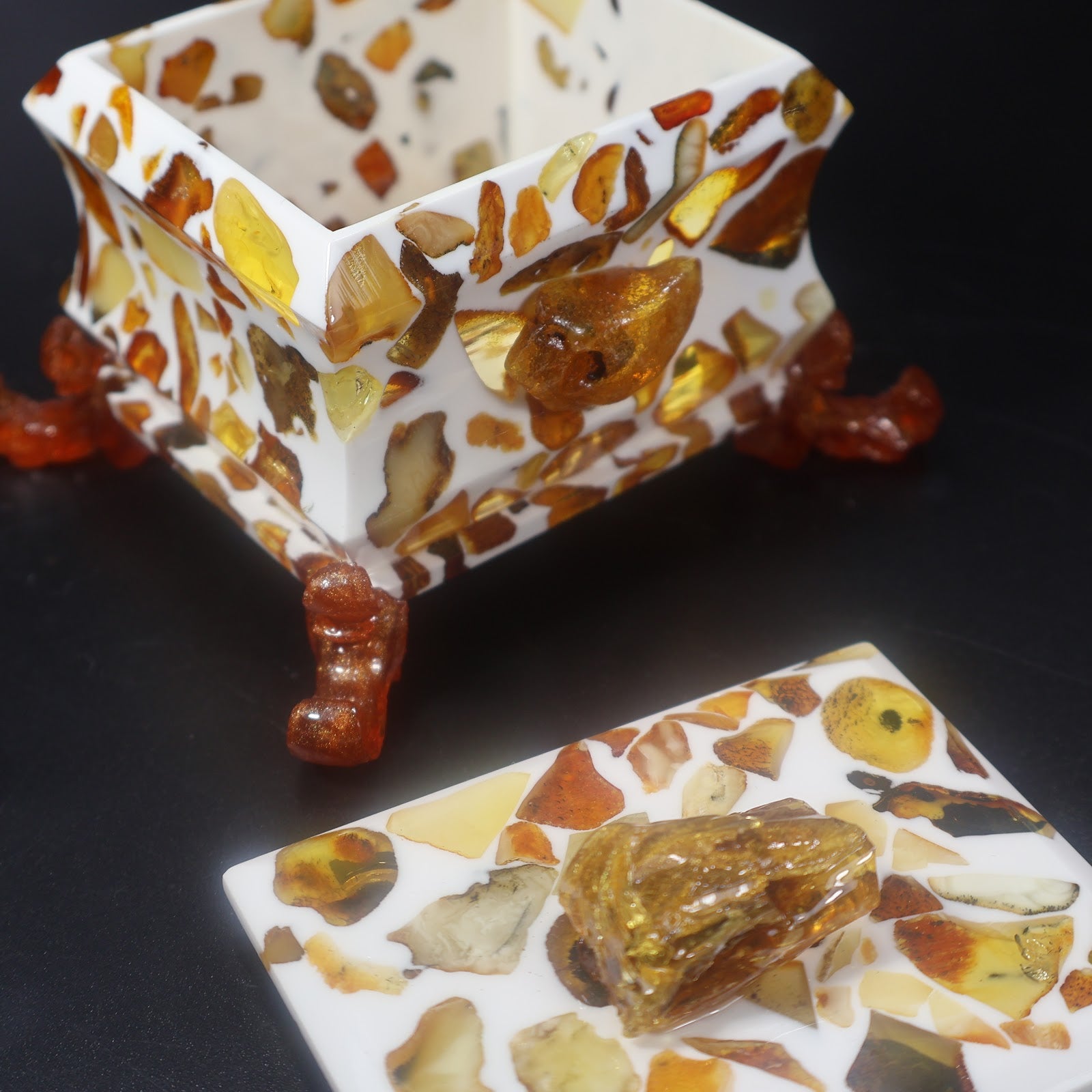 KIZIMA natural amber keepsake box — handmade Baltic amber jewelry storage, Made in USA (Box 3)