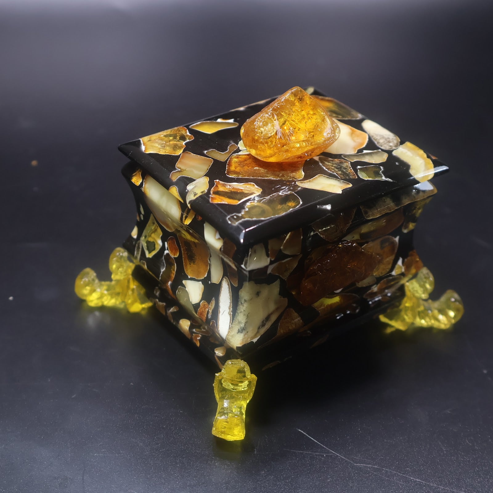 Made in USA handmade Baltic amber jewelry box by KIZIMA — natural amber keepsake box (Box 1)