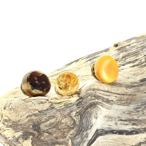 USA HANDMADE Natural Amber brooch button KIZIMA