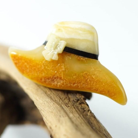KIZIMA® Baltic amber brooch for women — genuine amber, handmade in USA, detail view