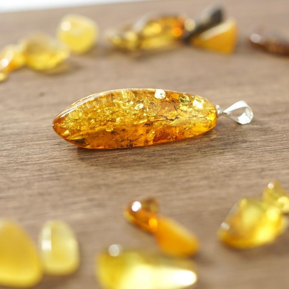 USA Handmade Amber Pendant Gift for Woman Decoration KIZIMA