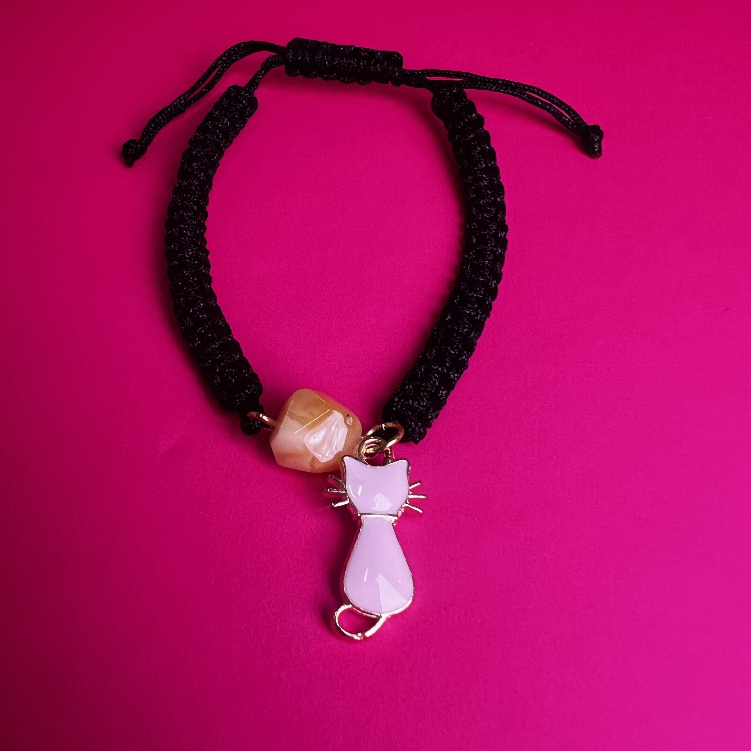USA Handmade Bracelet adjustable size Amber with cat pendant KIZIMA