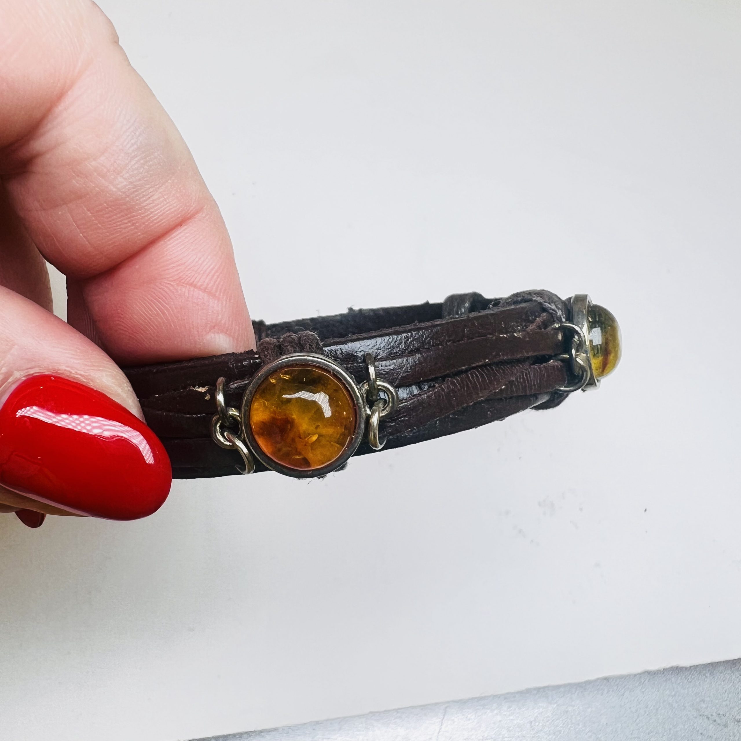 Bracelet en cuir fait main aux États-Unis avec ambre, cadeau pour lui KIZIMA
