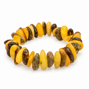 KIZIMA 3N0250q17.31 yellow and dark amber chip bracelet isolated against pure white