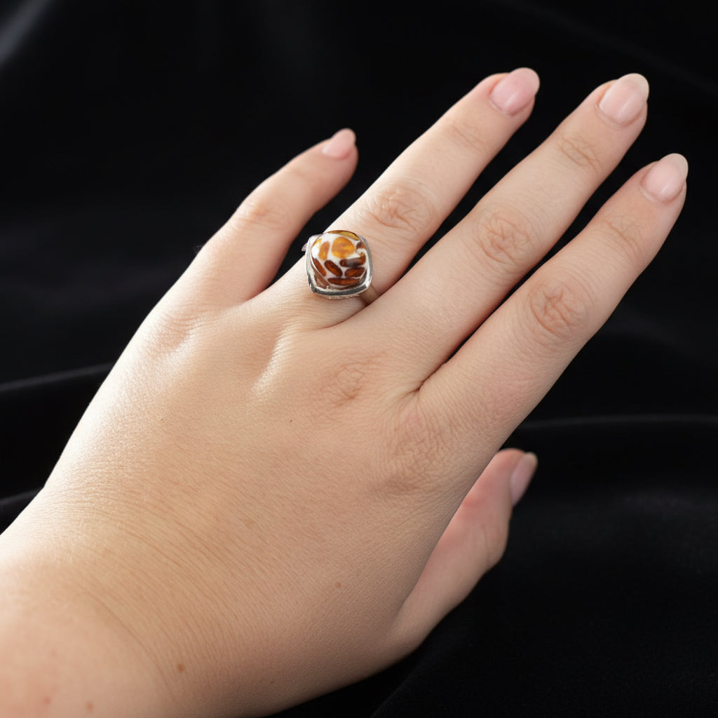 KIZIMA® Baltic amber mosaic ring — genuine amber designer jewelry, handmade in USA, detail view