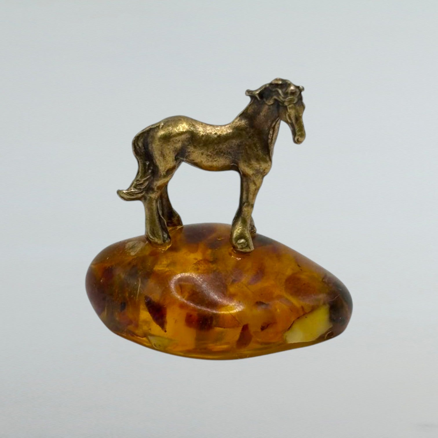 USA Christmas 2026 – Handmade Mini Brass Horse Figurine – KIZIMA