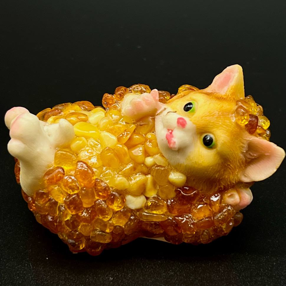 USA Handmade Cat Figurine, Amber Sculpture by KIZIMA, Home Decor