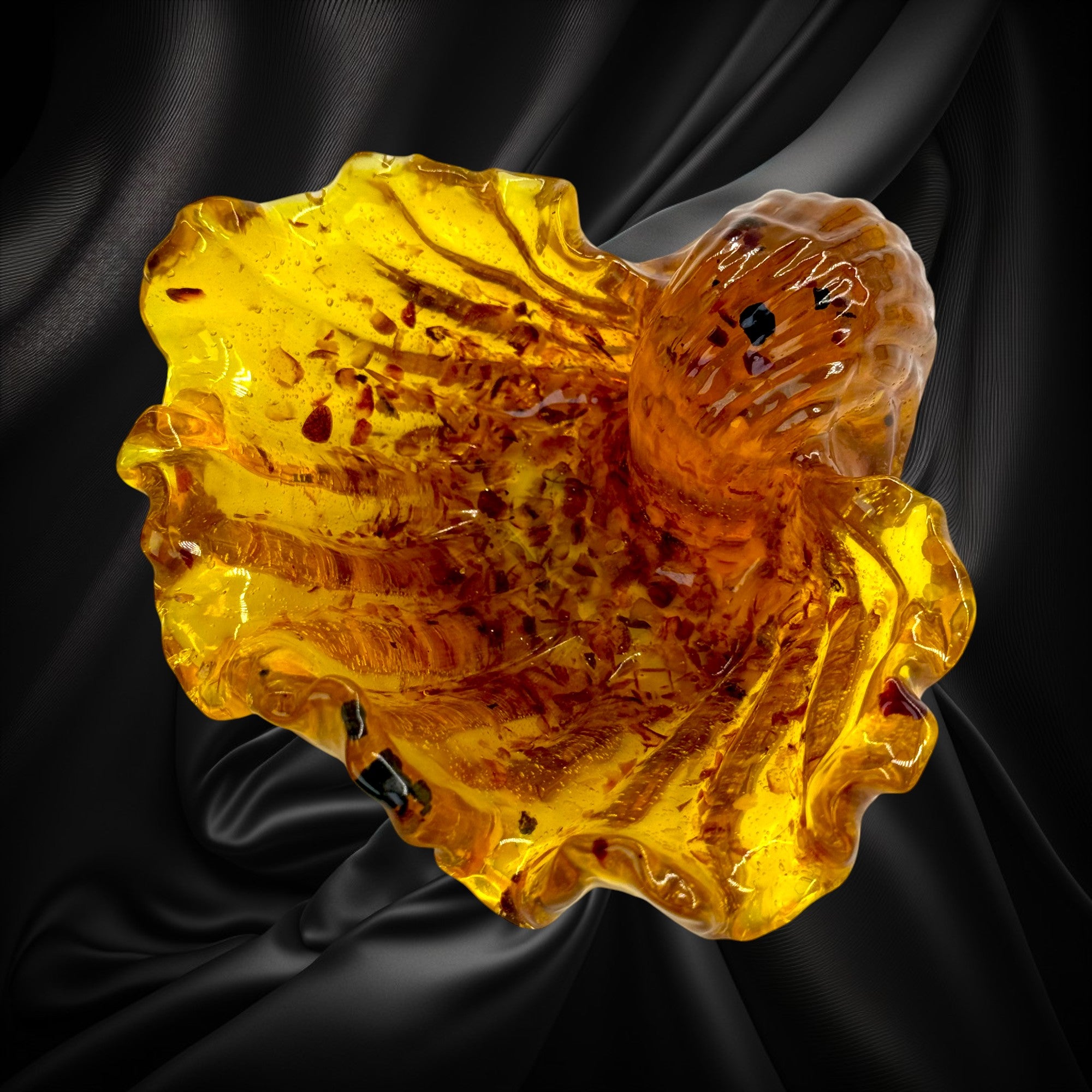 Exclusive Handmade Shell Candy Bowl with Natural Baltic Amber | Unique Table Decor, Luxury Gift for Her, Christmas, KIZIMA USA