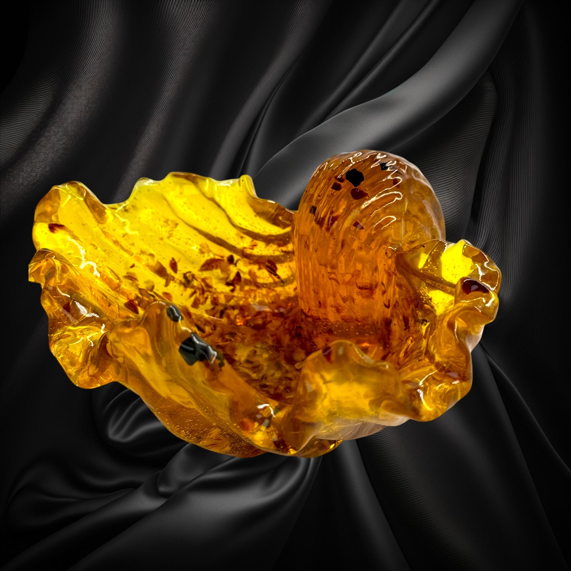 Exclusive Handmade Shell Candy Bowl with Natural Baltic Amber | Unique Table Decor, Luxury Gift for Her, Christmas, KIZIMA USA