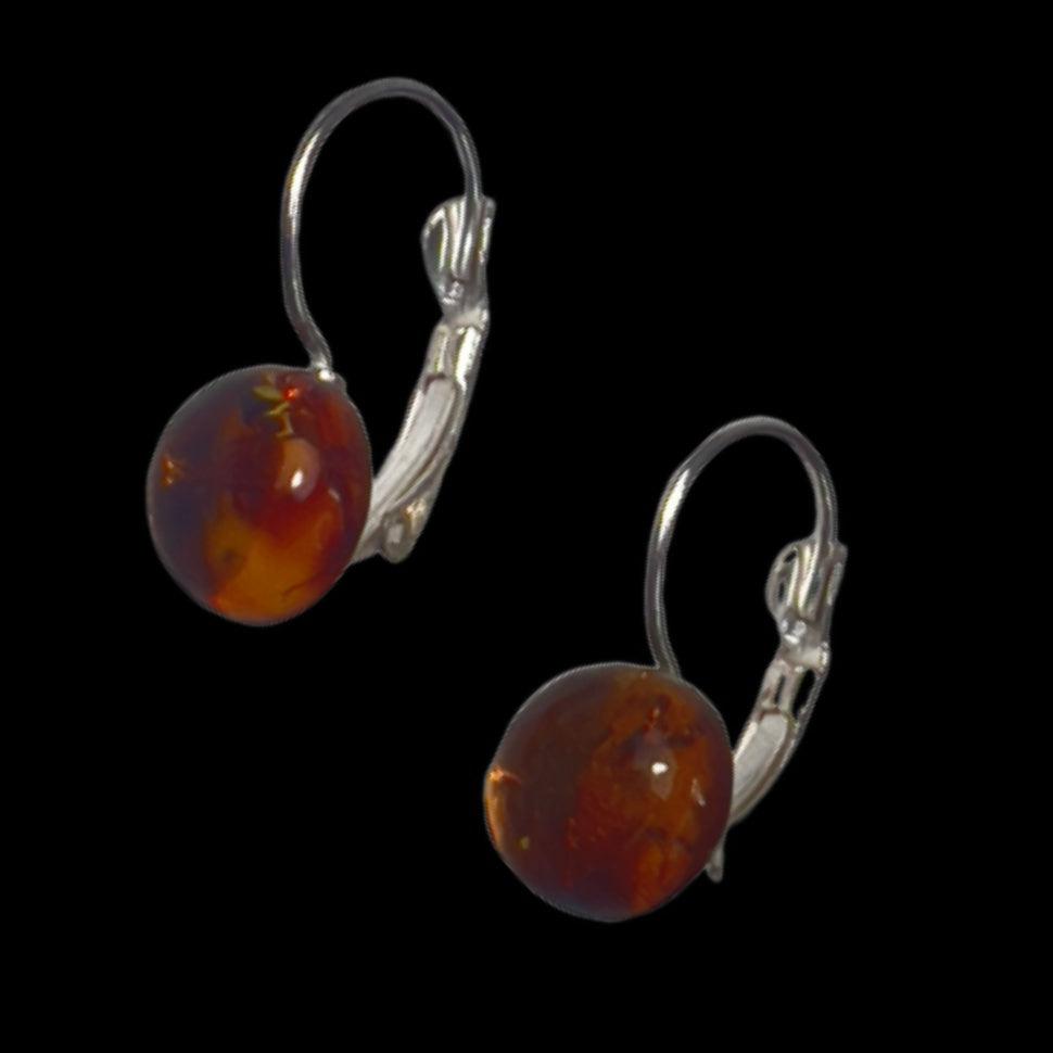 Boucles d'oreilles faites à la main aux États-Unis avec hémisphère d'ambre KIZIMA
