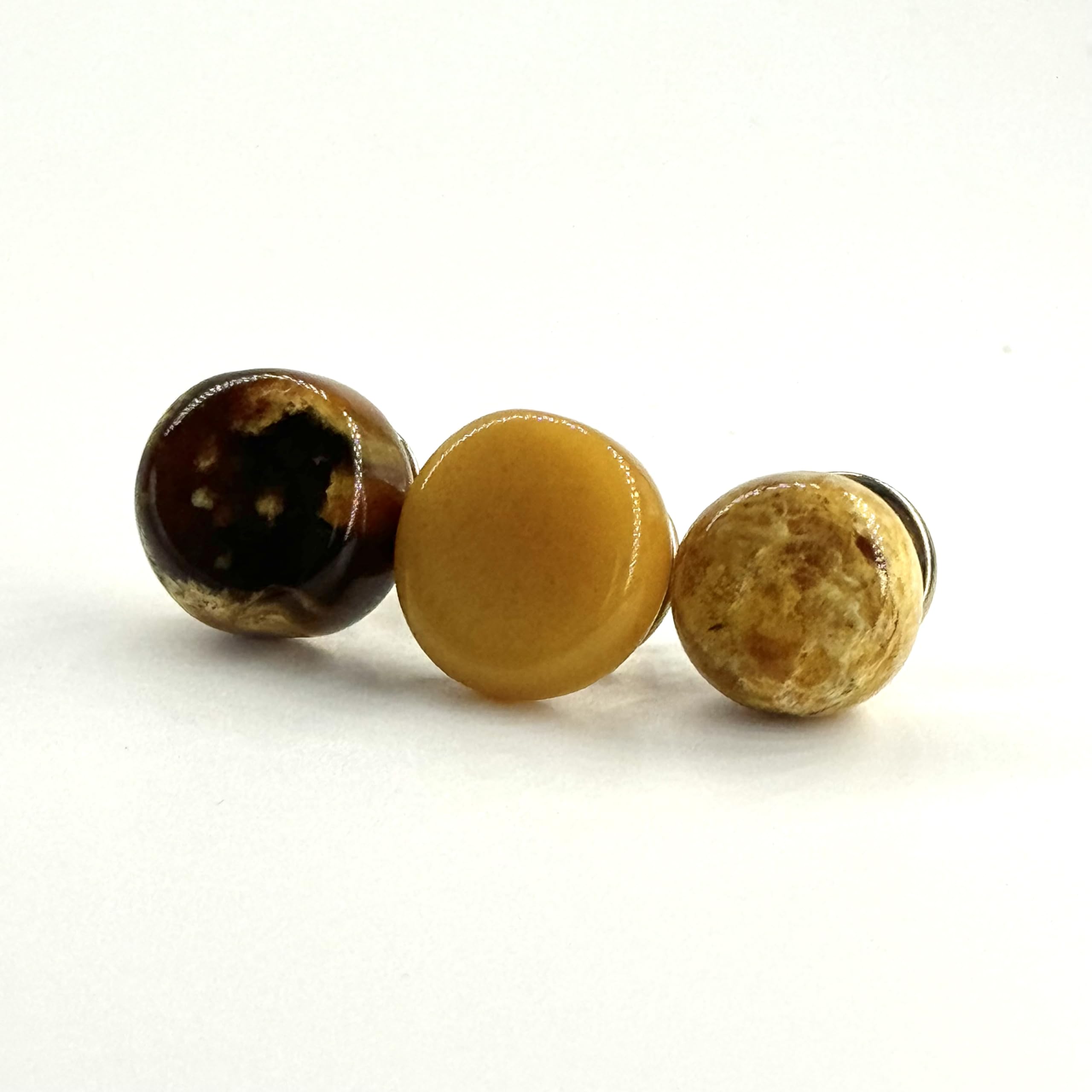 Amber brooch handmade with natural Baltic button
