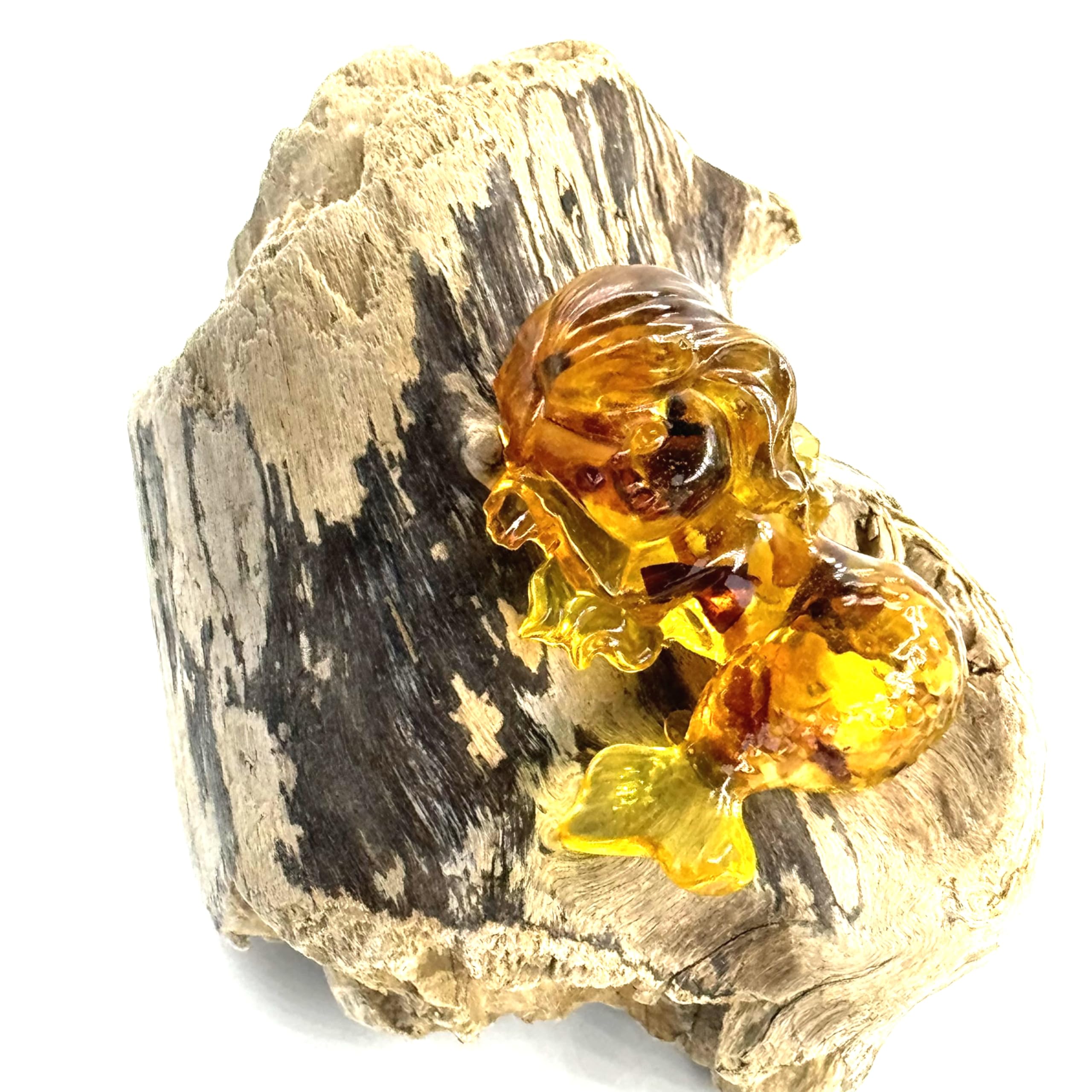 USA Handmade Amber Mermaid Figurine, 2.2 x 2.8 x 1.5 inches, Collectible Art Piece, KIZIMA