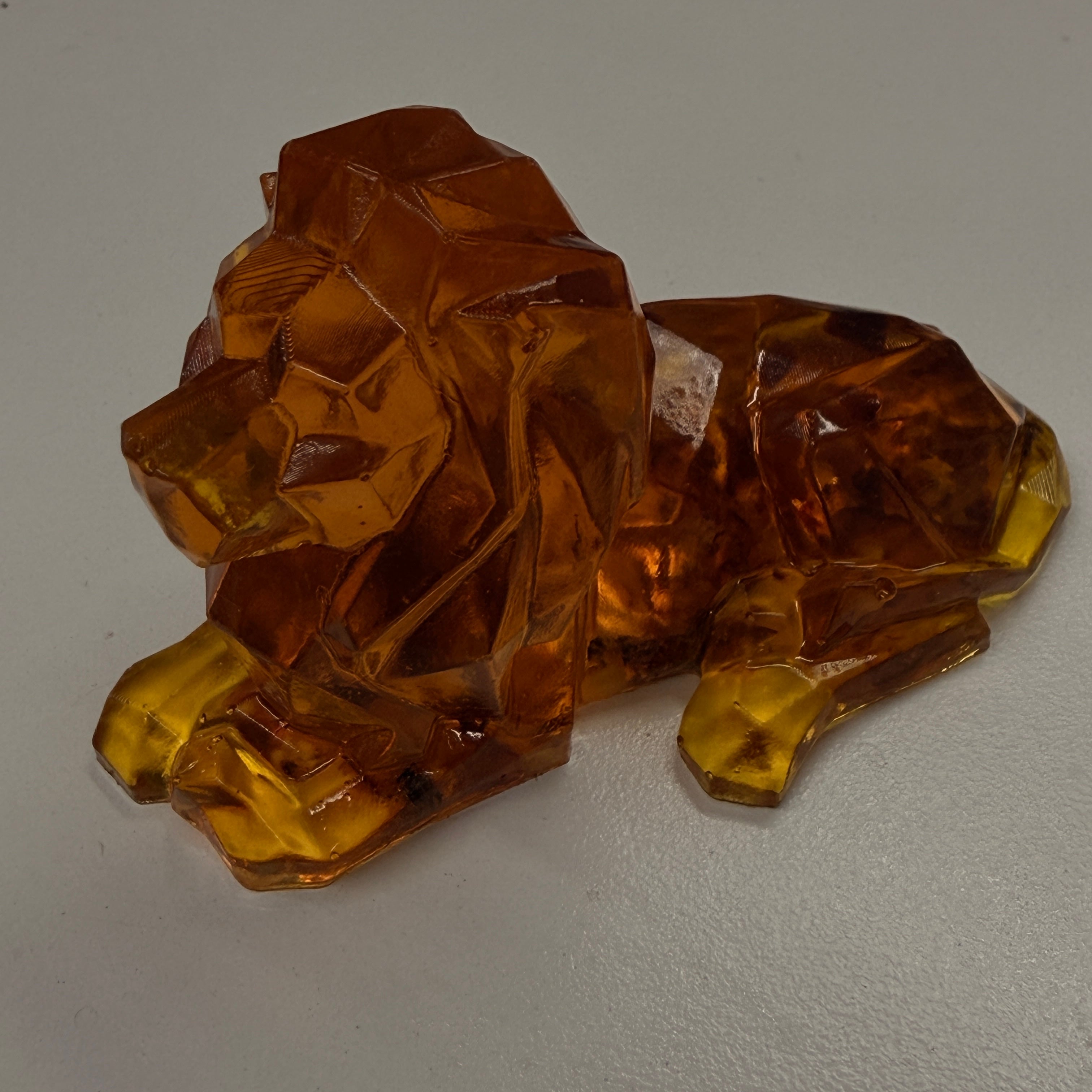 Leo Zodiac Lion Baltic Amber Figurine — Made in USA | KIZIMA®