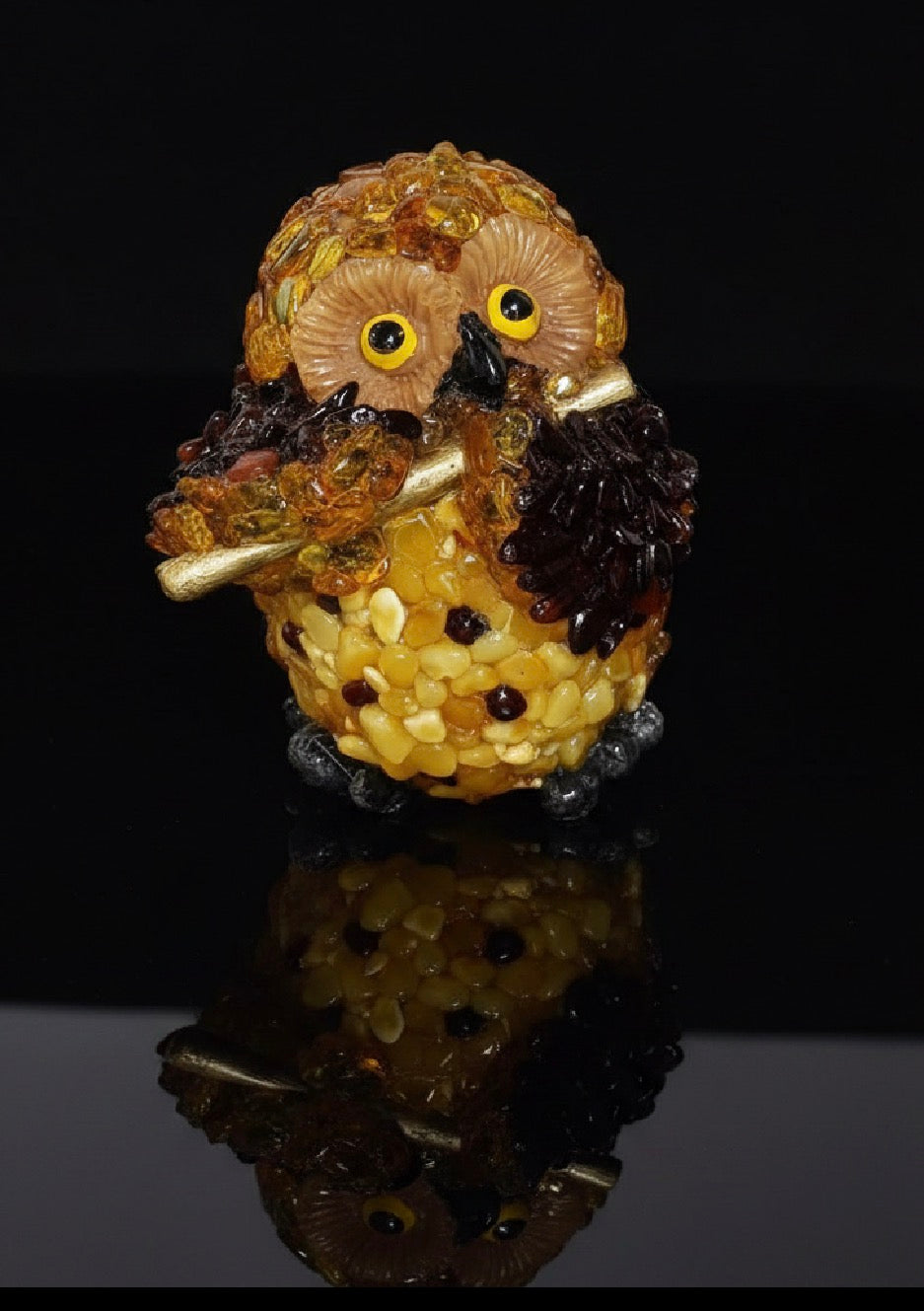Sitting owl Baltic amber figurine by KIZIMA® — handmade in USA, additional view