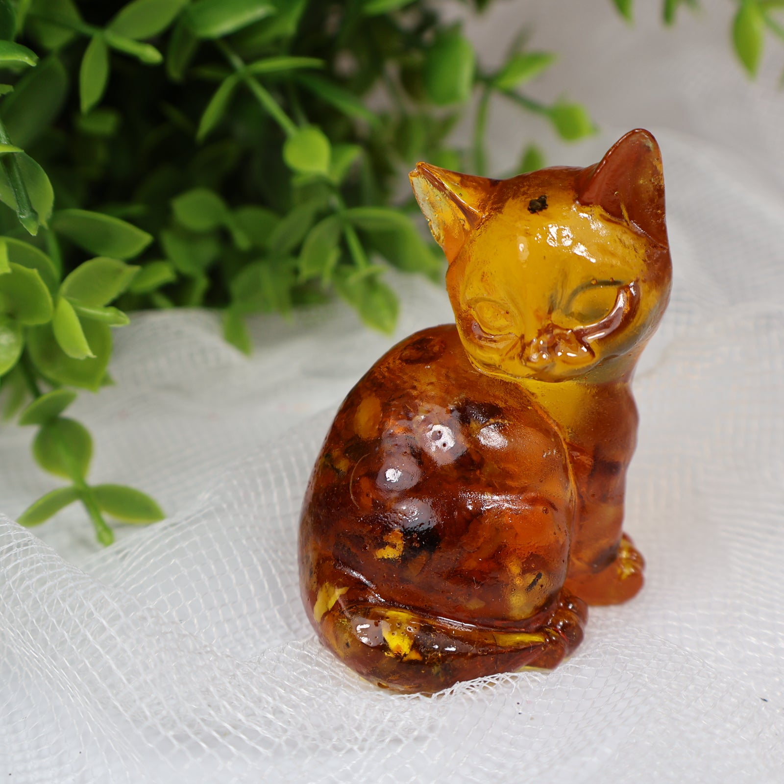 Sitting Baltic amber cat figurine by KIZIMA® — handmade in USA, additional view