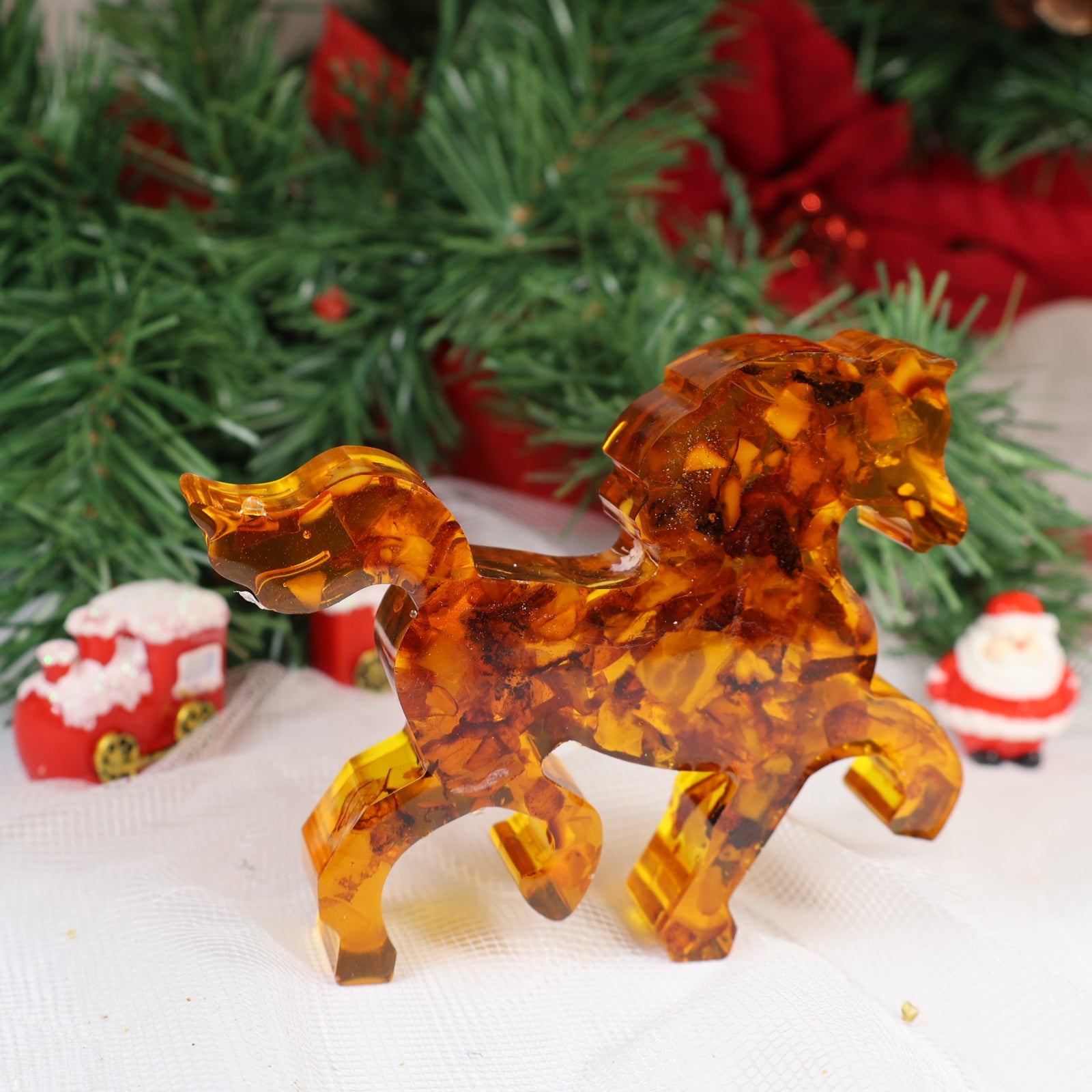 Handmade Amber Horse Figurine | Genuine Baltic Amber Sculpture | Symbol of the Year | Christmas & Business Gift – KIZIMA