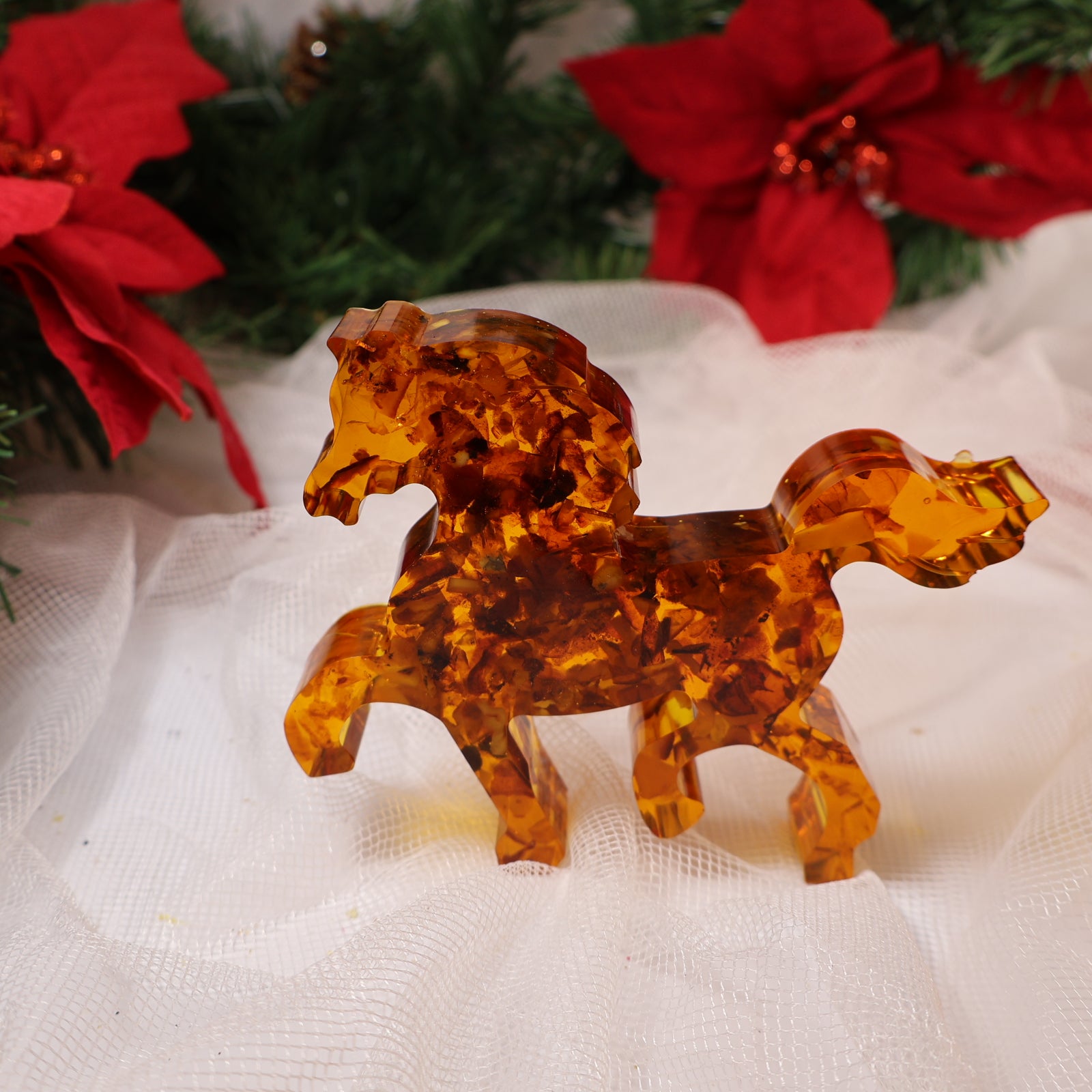 Handmade Amber Horse Figurine | Genuine Baltic Amber Sculpture | Symbol of the Year | Christmas & Business Gift – KIZIMA