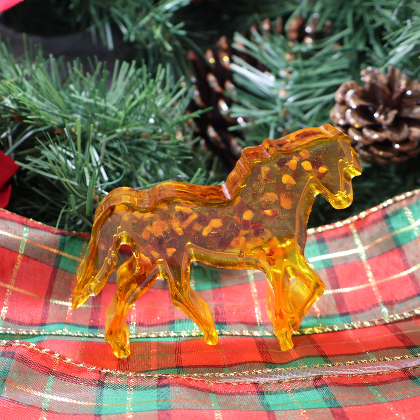 Amber Horse Figurine – KIZIMA USA | Christmas Gift