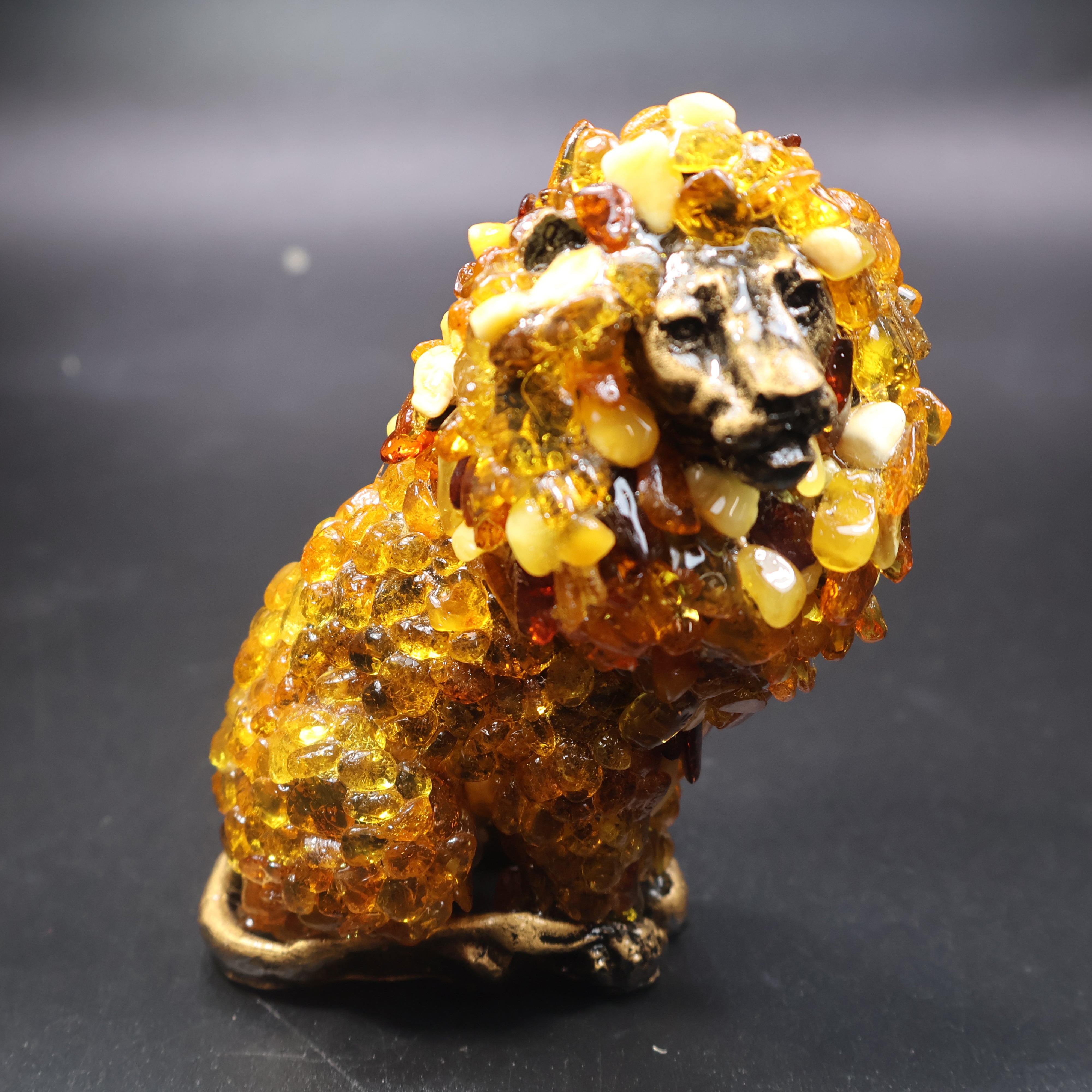 Lion Baltic Amber Figurine — Made in USA | KIZIMA®