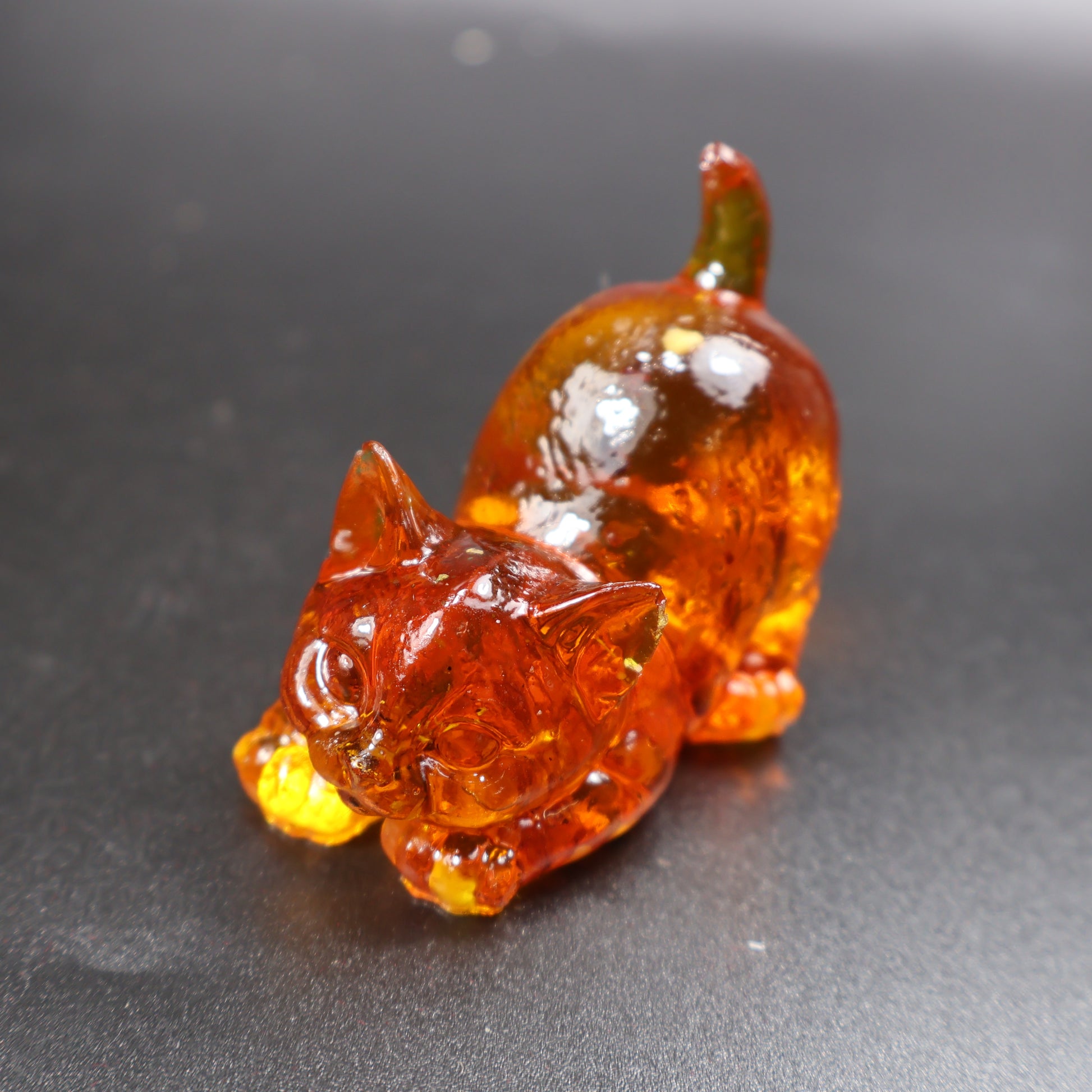Baltic amber cat statue by KIZIMA®, handmade in Brooklyn NY, detail view