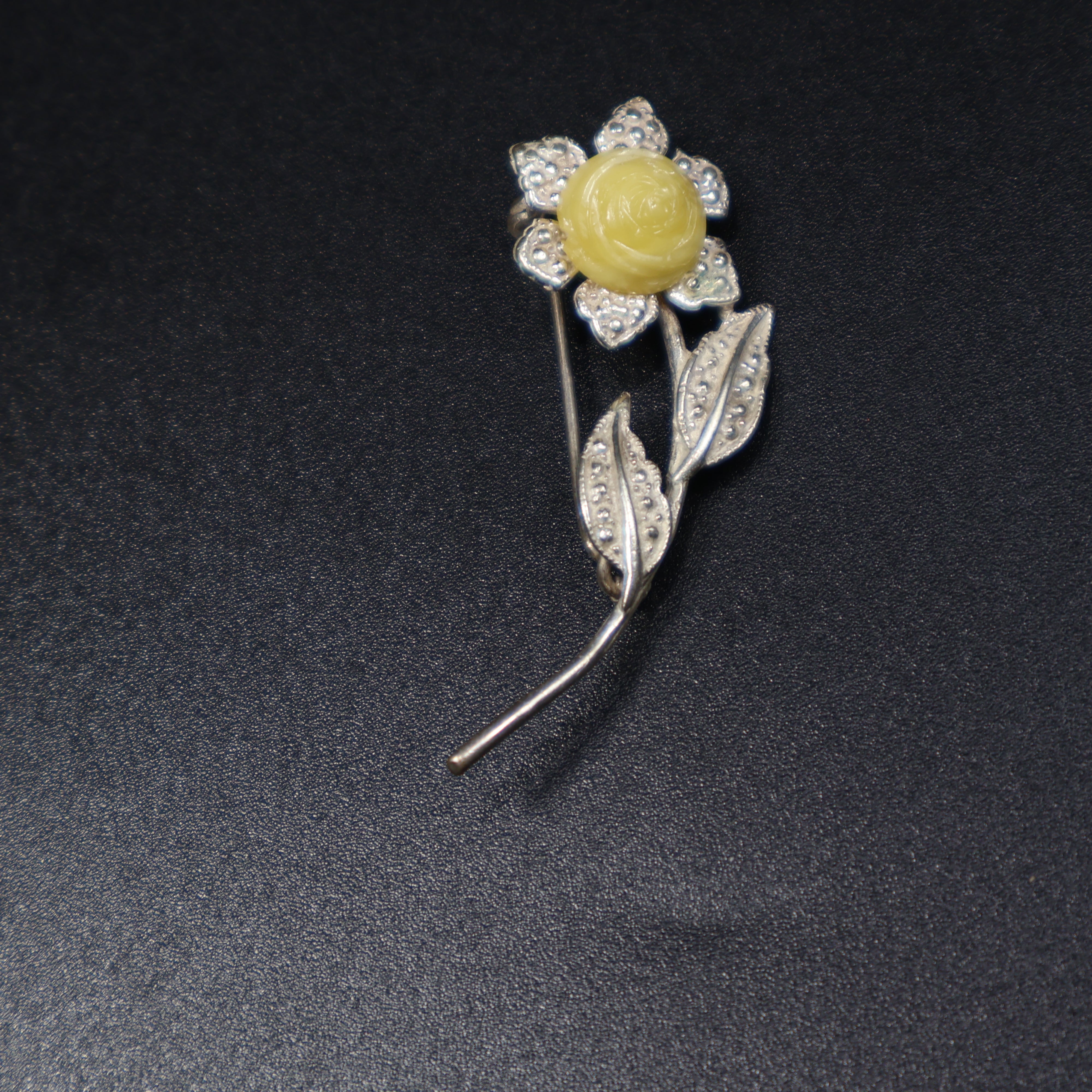 Made in USA Genuine Natural Baltic Amber Sunflower Brooch KIZIMA®
