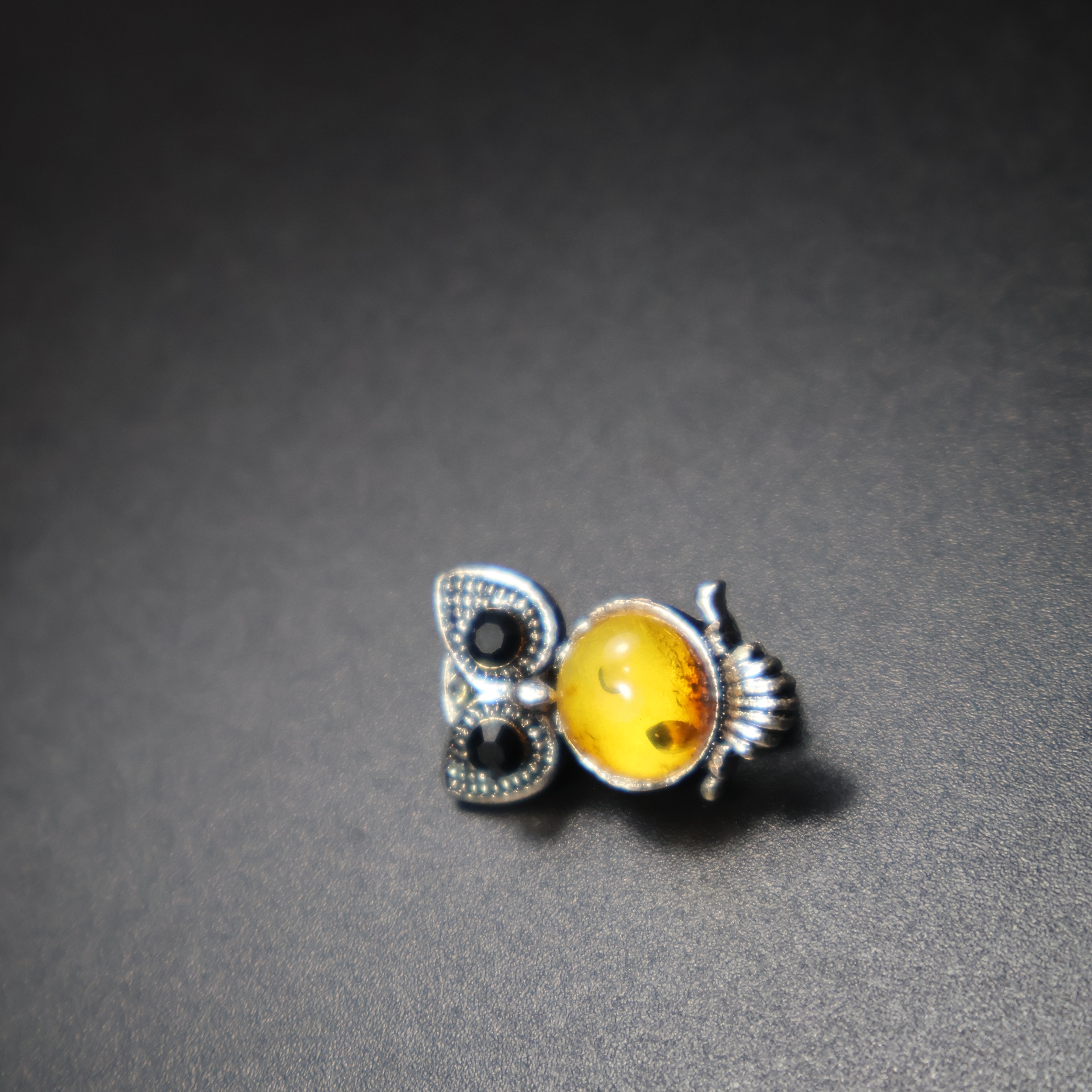 Made in USA Genuine Natural Baltic Amber Owl Brooch (2) KIZIMA®