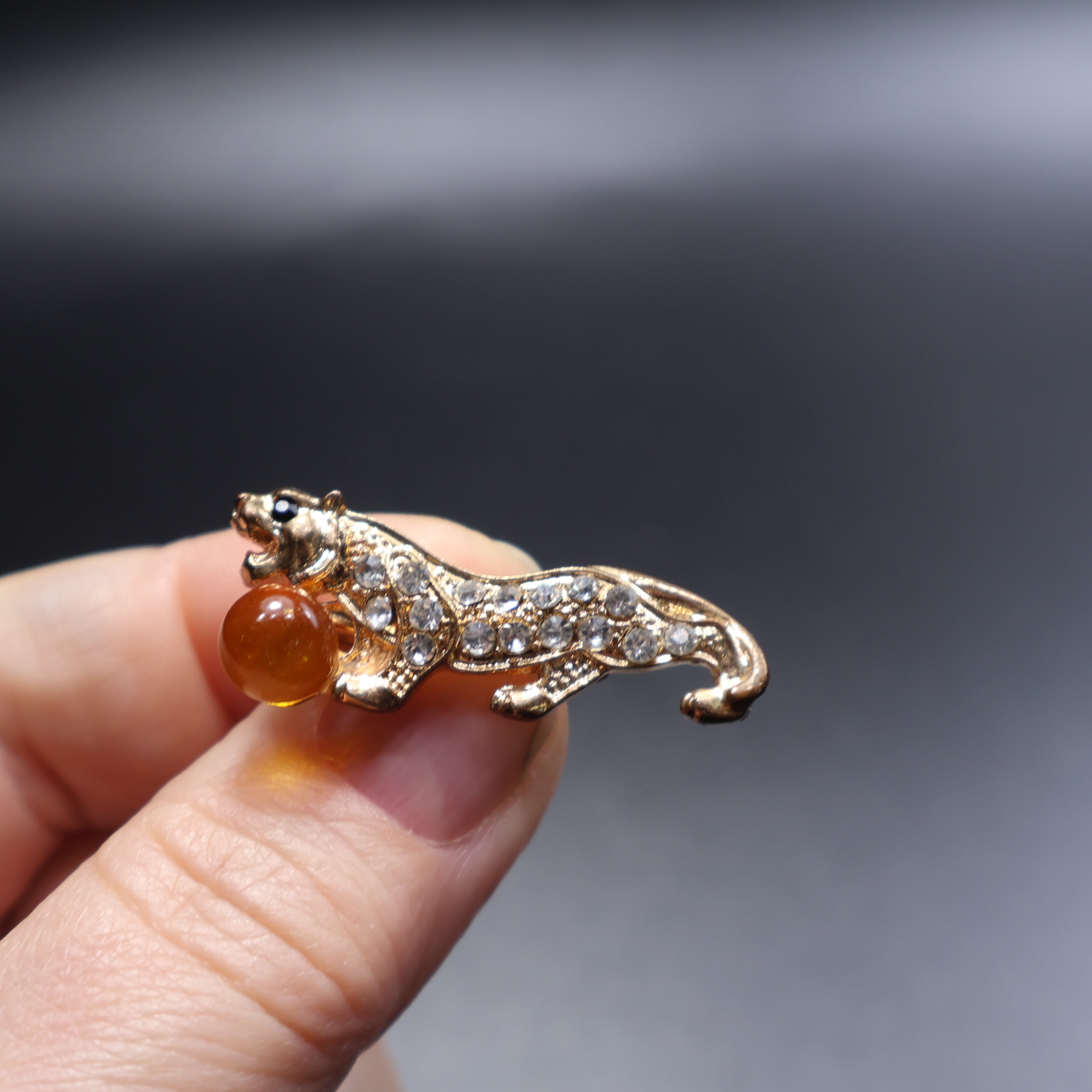 Made in USA Genuine Natural Baltic Amber Zodiac Tiger Brooch KIZIMA®