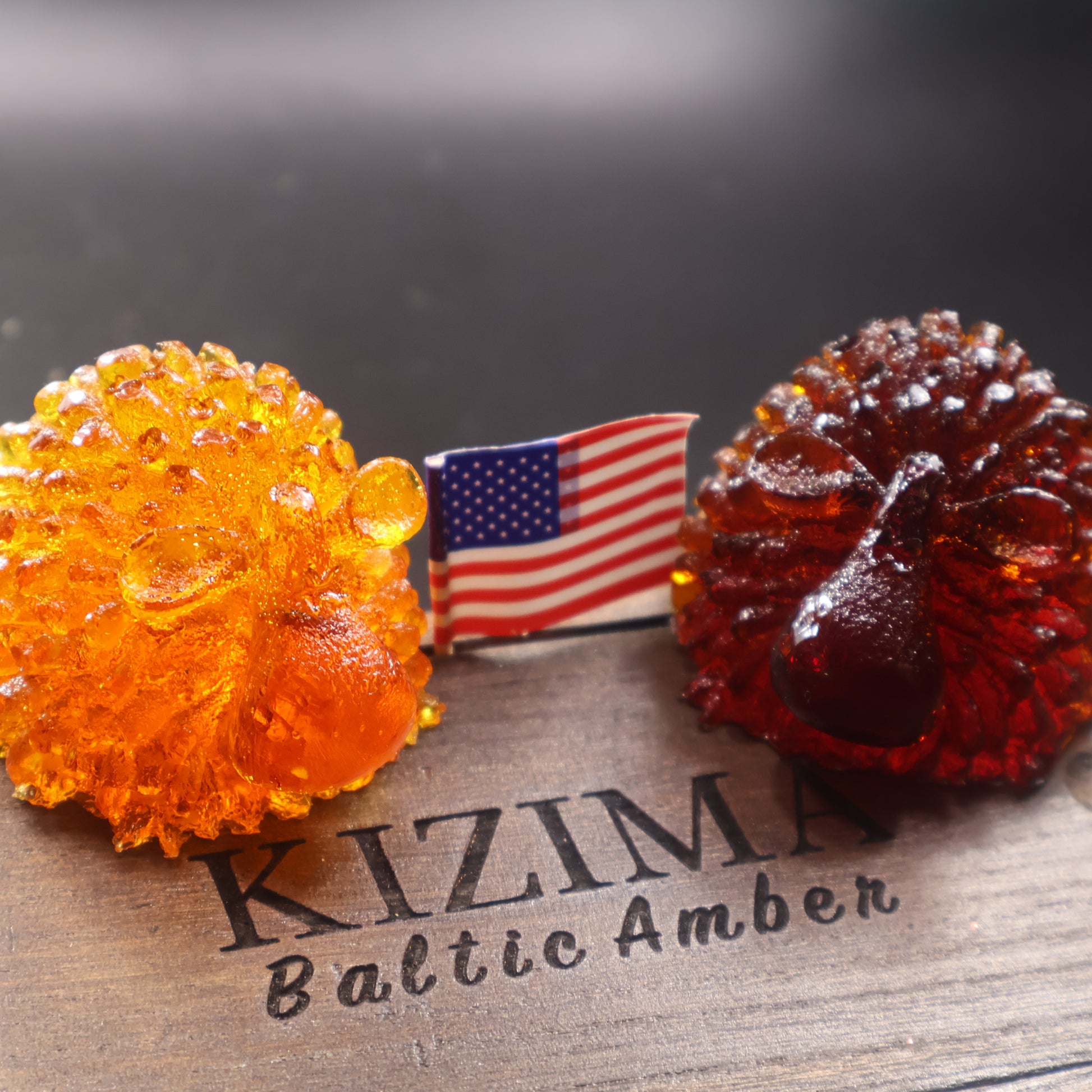 Handmade natural Baltic amber sheep figurine KIZIMA studio photo