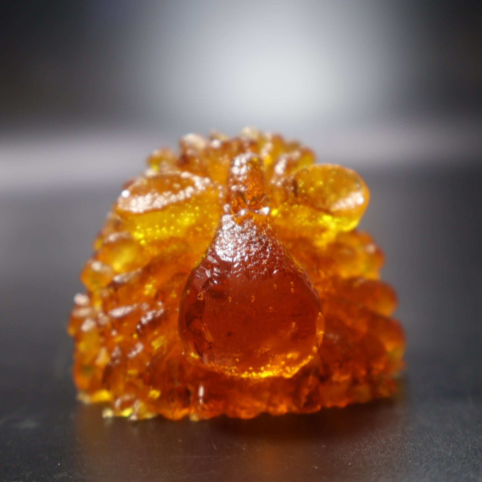 Natural Baltic amber sheep sculpture Christmas gift KIZIMA detail