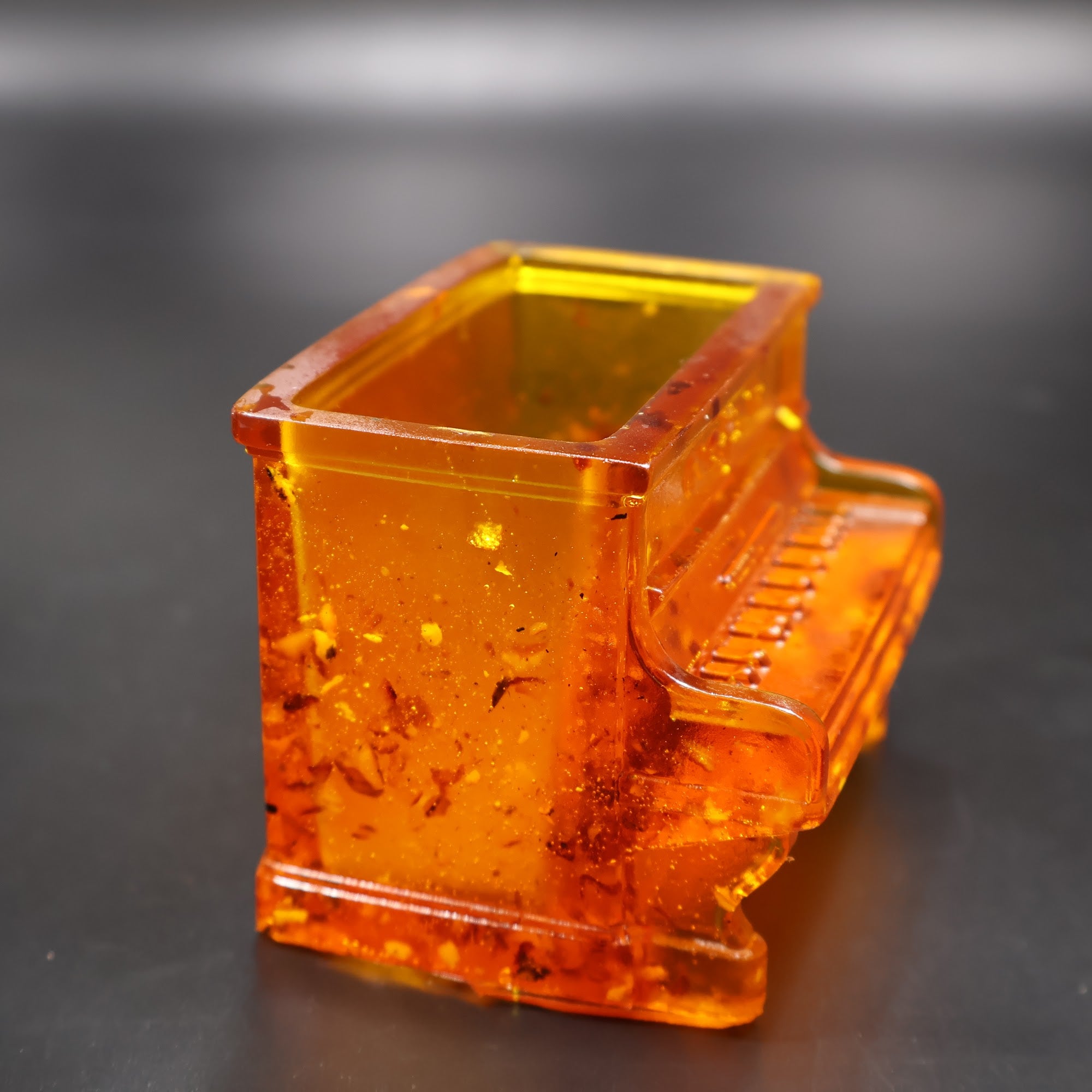 Amber piano figurine music room decor Made in USA KIZIMA