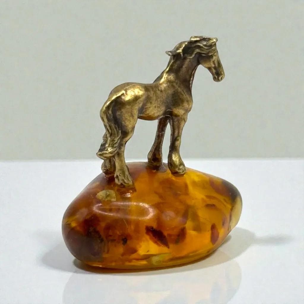 USA Handmade Brass Horse Figurine on Amber Base - KIZIMA
