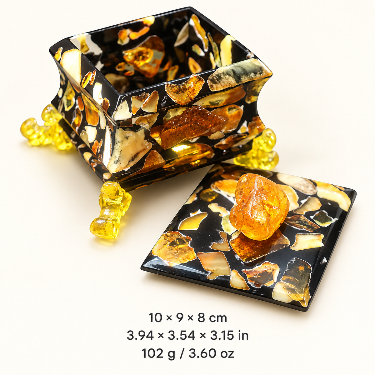KIZIMA 8BOX1Q102-10-9-8 Baltic amber jewelry box external dimensions 10 x 9 x 8 cm, 3.94 x 3.54 x 3.15 in, net weight 102 g or 3.60 oz
