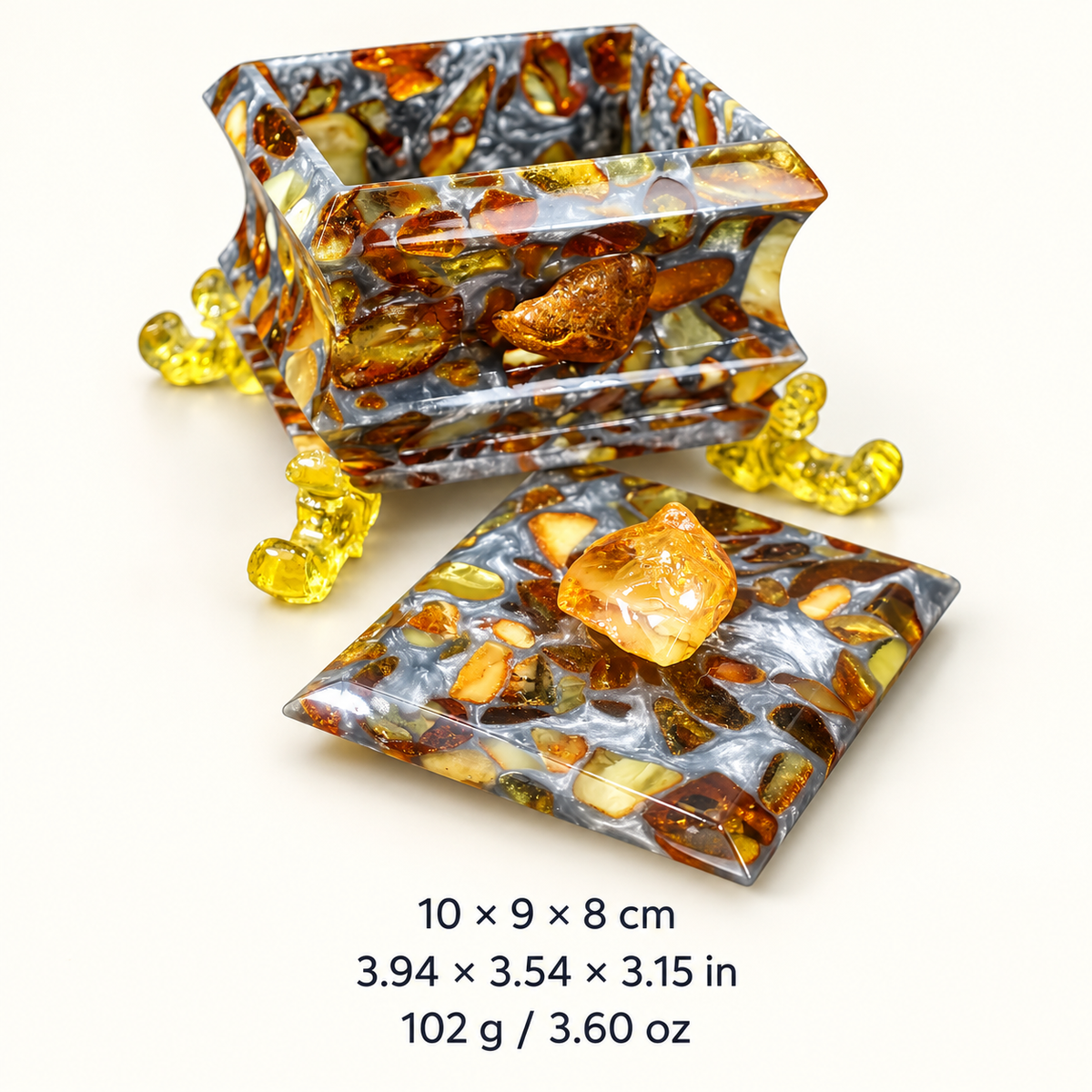 KIZIMA 8BOX2Q102-10-9-8 Baltic amber jewelry box external dimensions 10 x 9 x 8 cm, 3.94 x 3.54 x 3.15 in, net weight 102 g or 3.60 oz