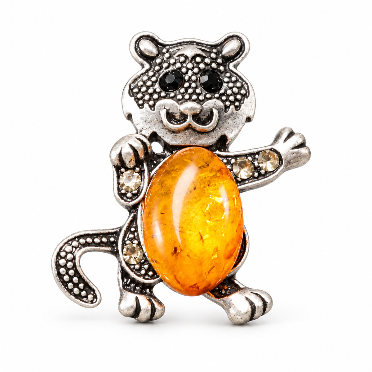 KIZIMA Baltic amber cat brooch 20-211Q6-3-2-1, white background