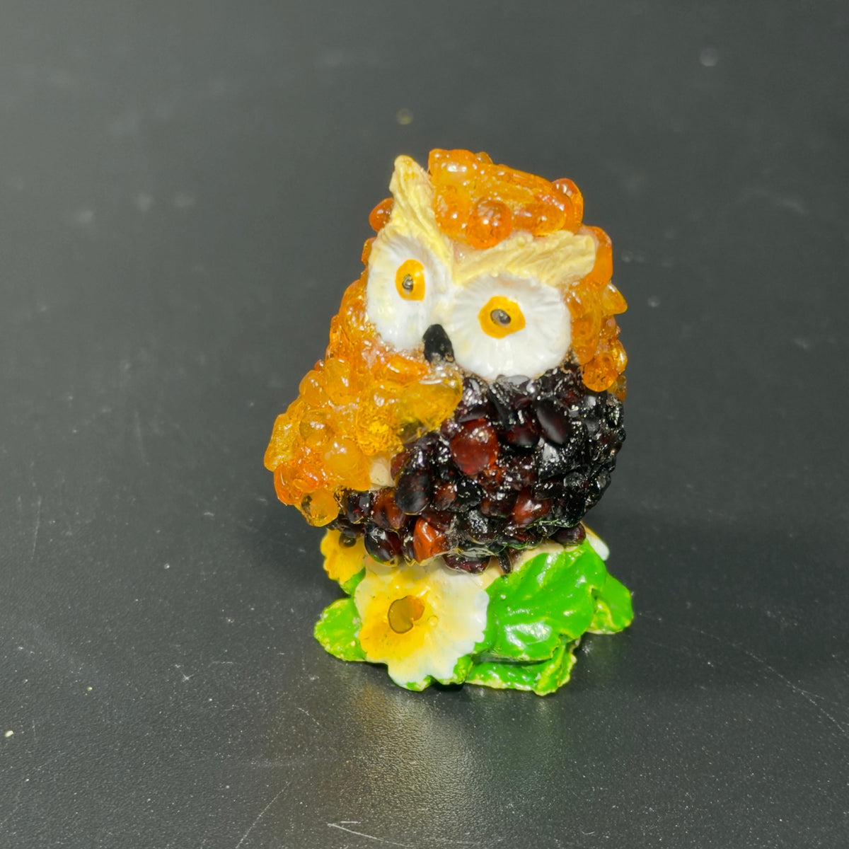 Original unedited close-up photograph of owl SKU 49OWL26Q16-3-2-2