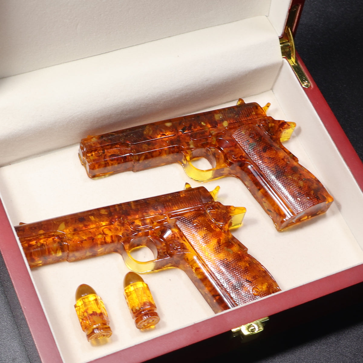 Genuine Baltic amber gun figurine gift box presentation