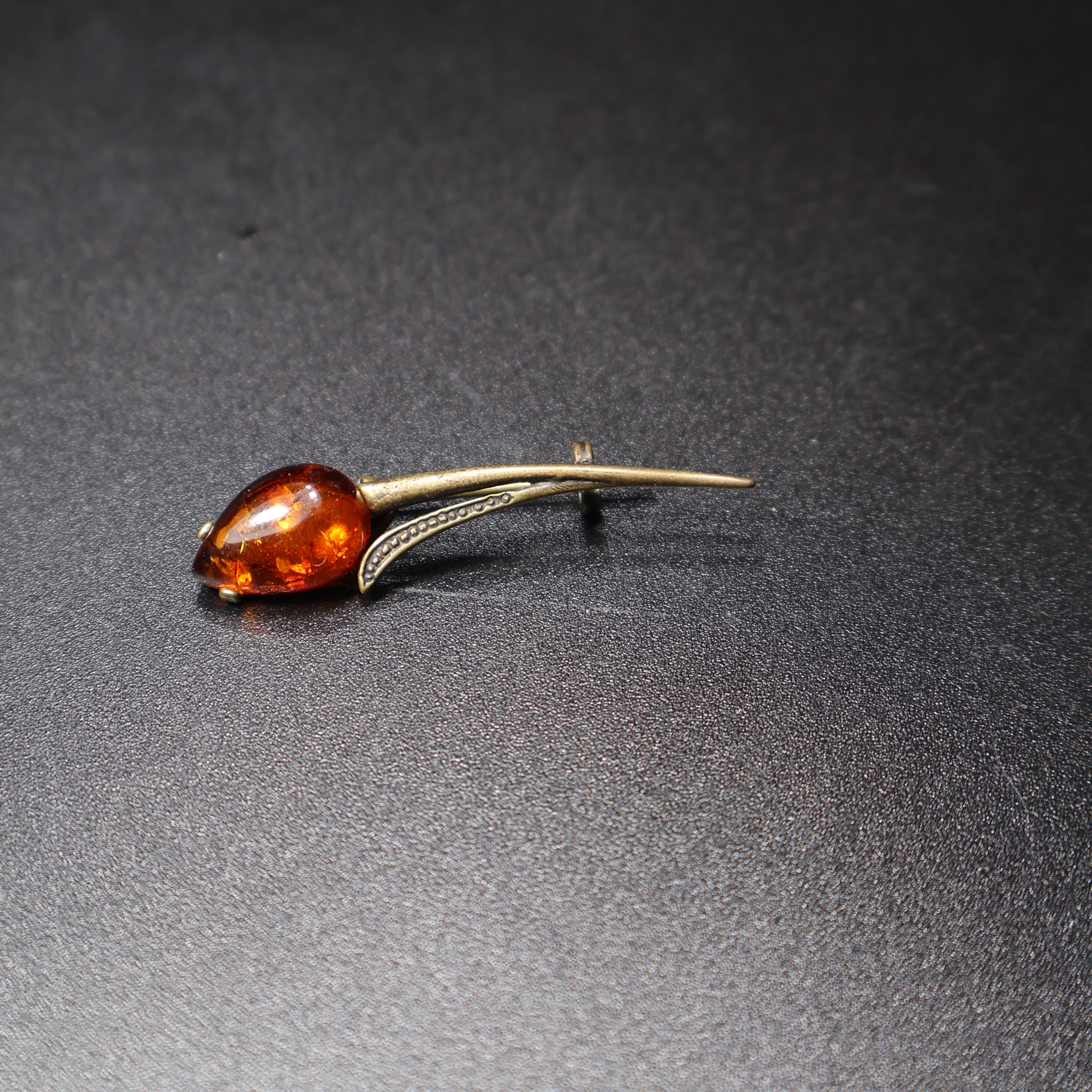 Made in USA genuine natural Baltic amber tulip brooch by KIZIMA