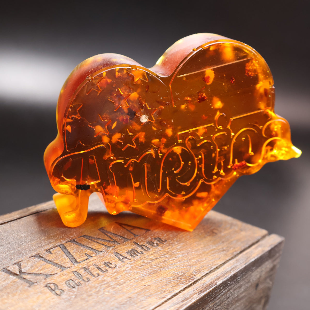 Patriotic Natural Baltic Amber America heart, handcrafted by KIZIMA® in Brooklyn, New York — detail view